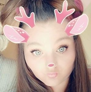 Meet your Posher, Tay